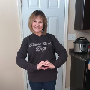 Meet your Posher, Cheryl